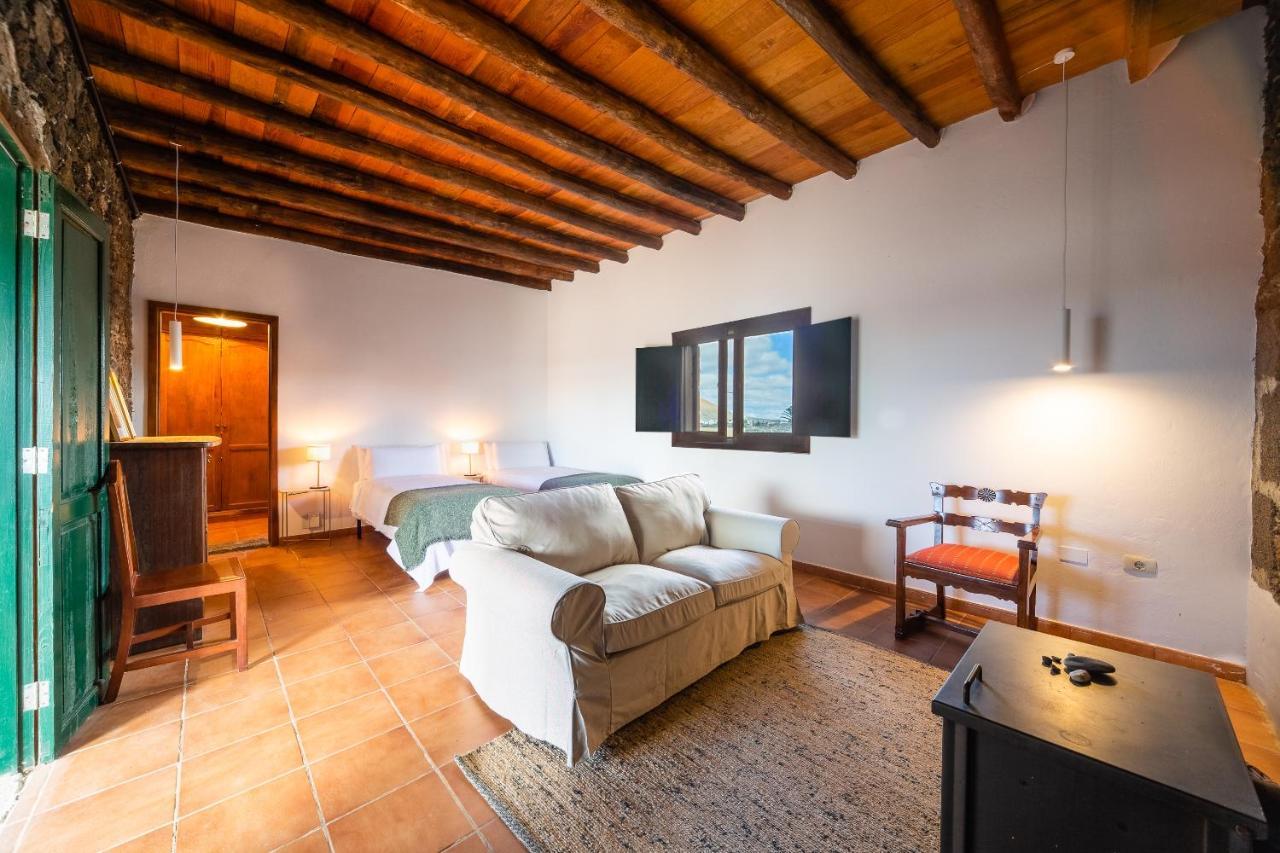 Casa "Entre Vinedos" En Masdache Villa Tias Ngoại thất bức ảnh